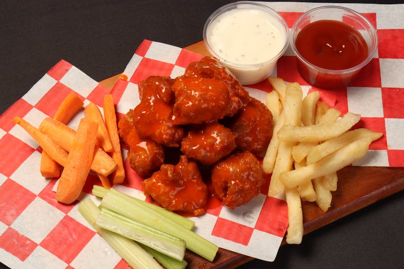 Wing Snob featured promotion — crispy wings combo deal