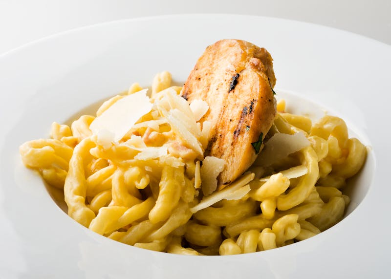 Mac and cheese creamy side Wing Snob
