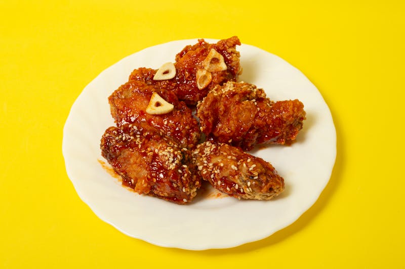 Wing Snob boneless bites family meal